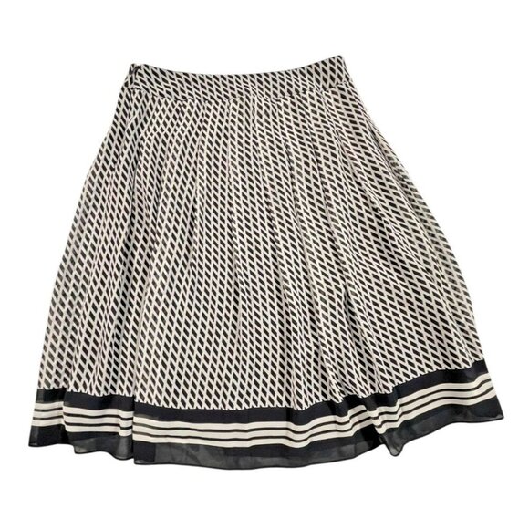 Talbots Women’s Size 8 A-Line Pleated Chiffon Lined Skirt Navy Cream Polyester - Picture 3 of 5